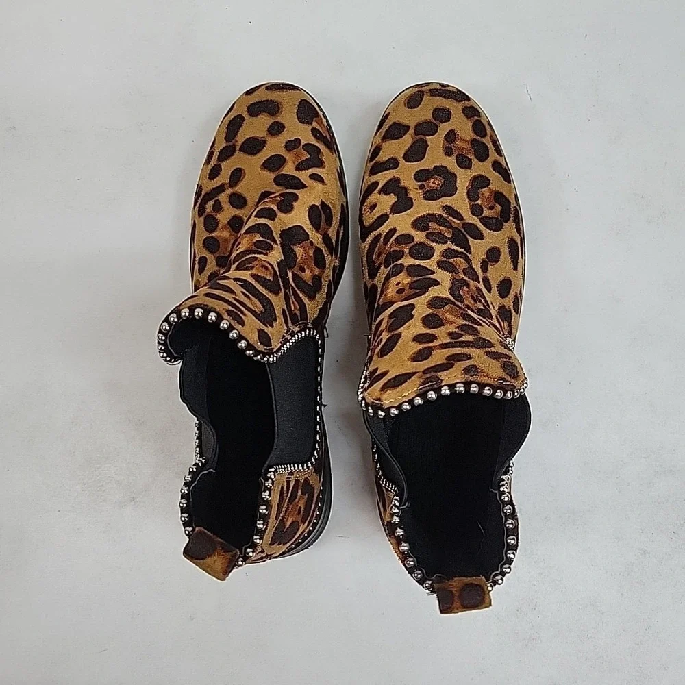 Leopard Print Chelsea Ankle Boots‎ Womens 8.5 Studded Slip On Booties